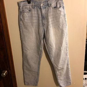 American Eagle Mom Jeans